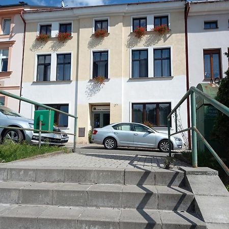 Apartman Marsik Náchod Eksteriør billede
