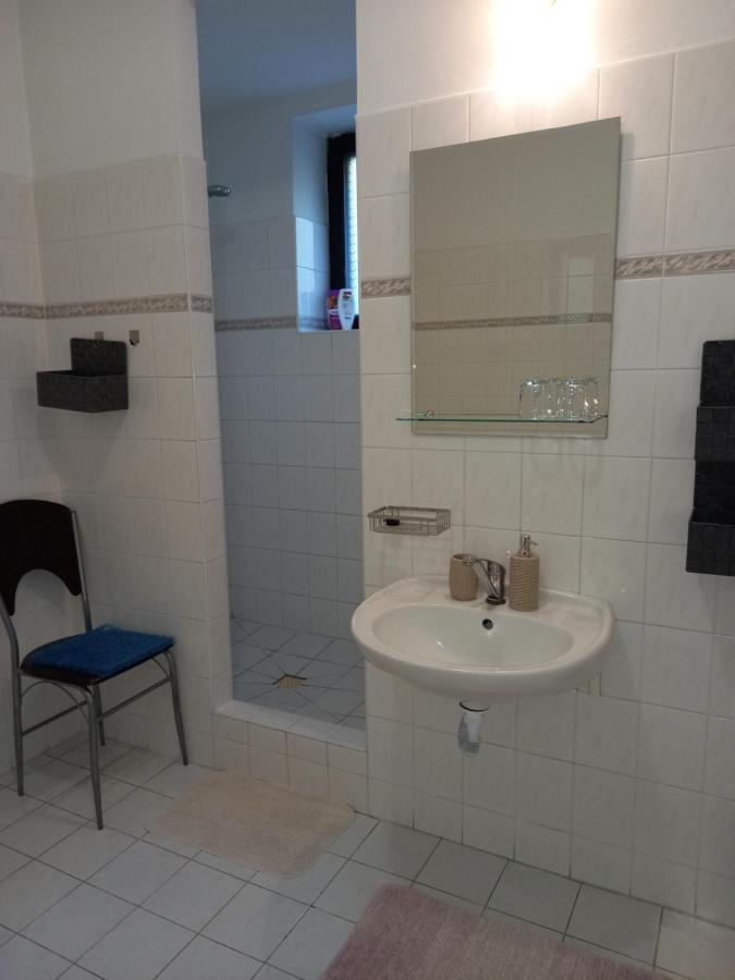 Apartman Marsik Náchod Eksteriør billede