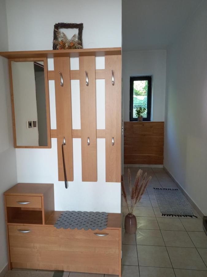 Apartman Marsik Náchod Eksteriør billede