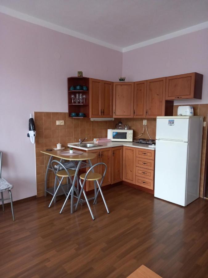 Apartman Marsik Náchod Eksteriør billede