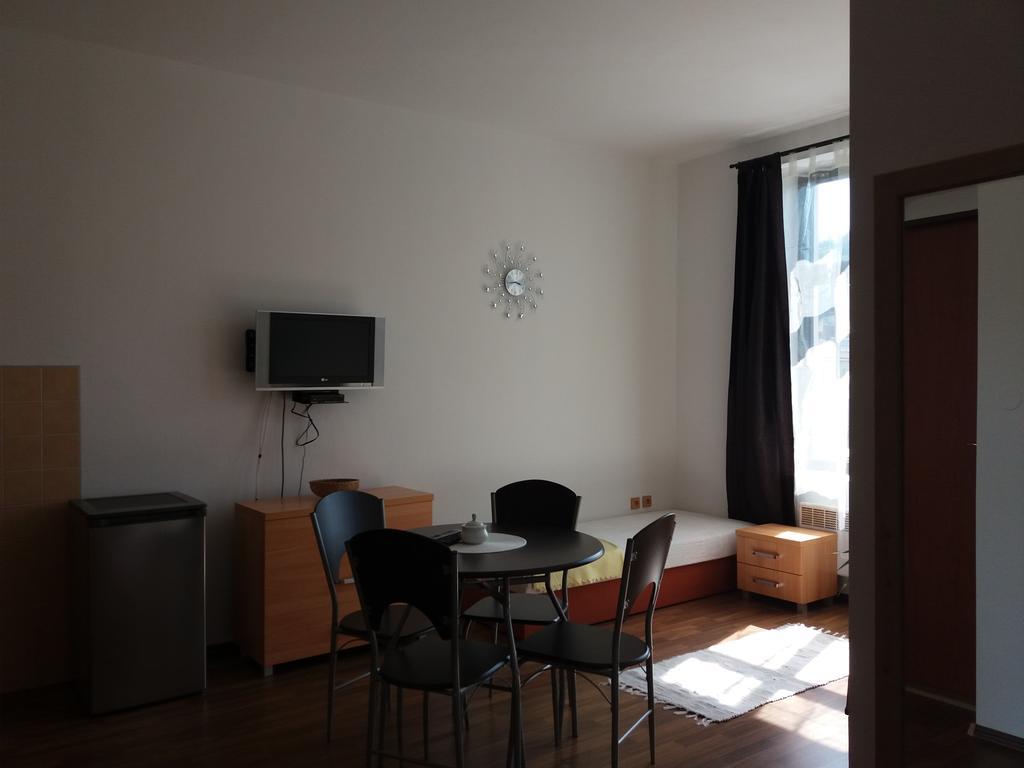 Apartman Marsik Náchod Eksteriør billede